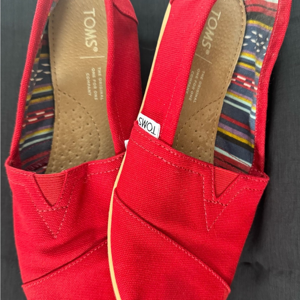Toms Red classic canvas slip-on shoes